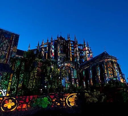 La Du Bosquet Bed & Breakfast *